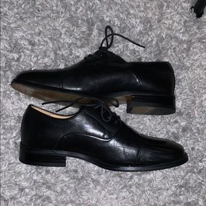 Men's Lace Up Round Cap Toe Dress Shoes Varsity